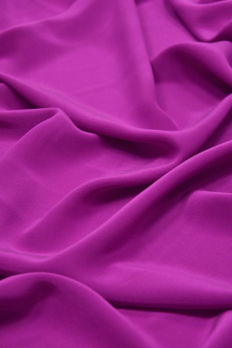 Helio B fabric shade